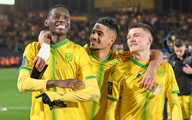 爱游戏注册集结日法国杯焦点战，托特纳姆状态回暖，更衣室稳定，轮换策略成焦点的简单介绍