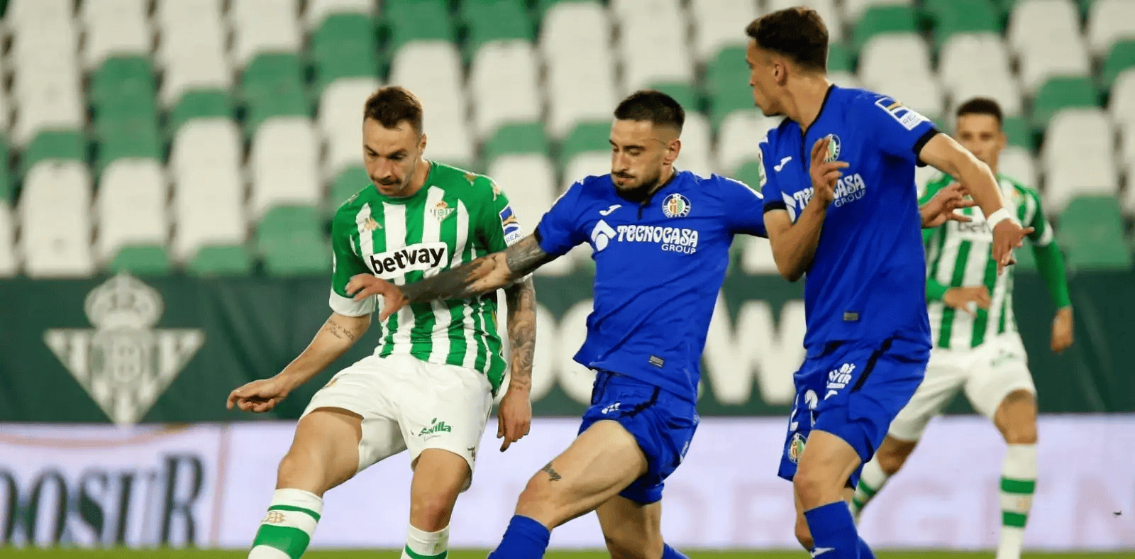 爱游戏官网包含瓦伦西亚迎欧联关键赛，国际比赛日完成体检，气氛紧张，年轻球员得到机会的词条